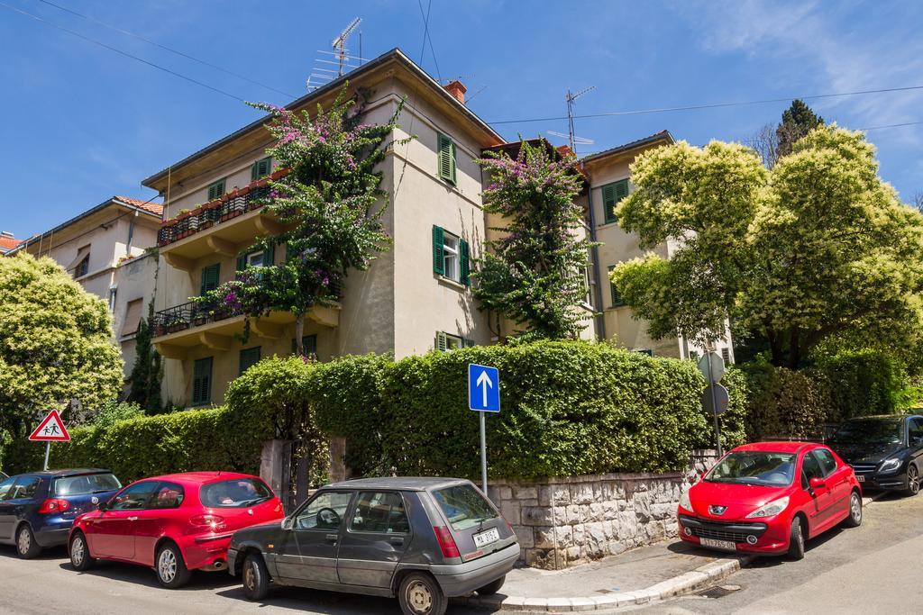Jasmin Gostinjska kuća 4*